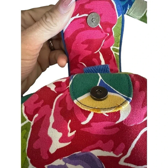 Liz Claiborne Accessories Floral Print Garden Crossbody Slouch Bag - Picture 6 of 12